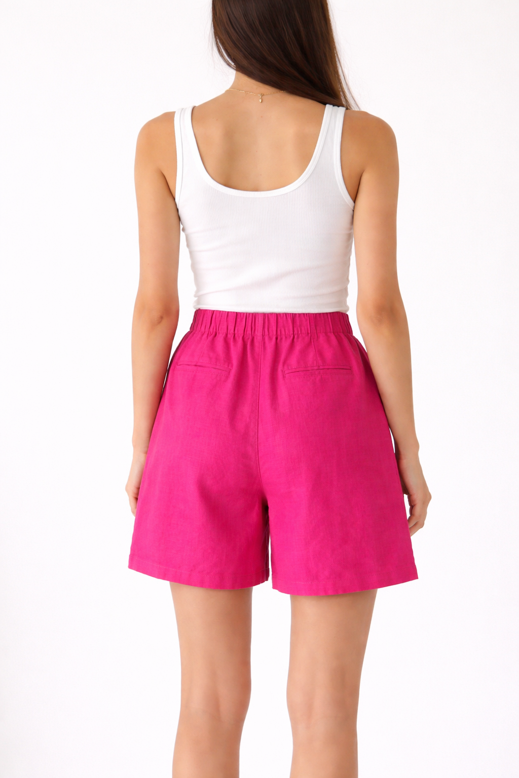 100% cotton shorts with side pockets and back pockets