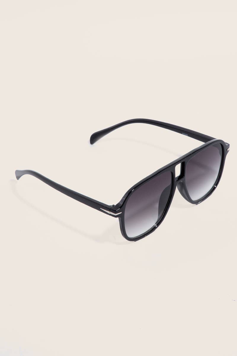 Oversized Resin Sunglasses