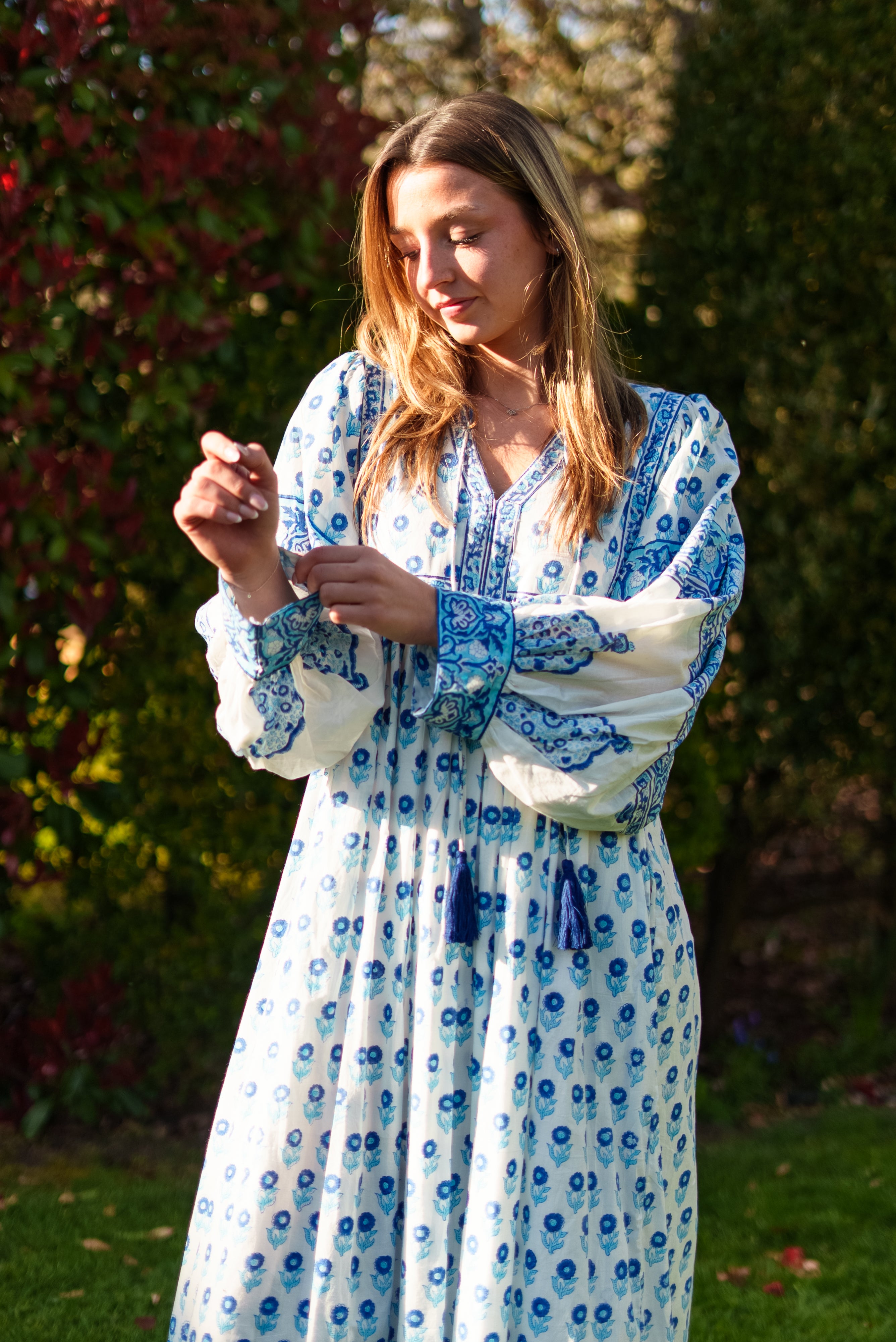 Amelia Floaty sleeve Folk Print maxi dress