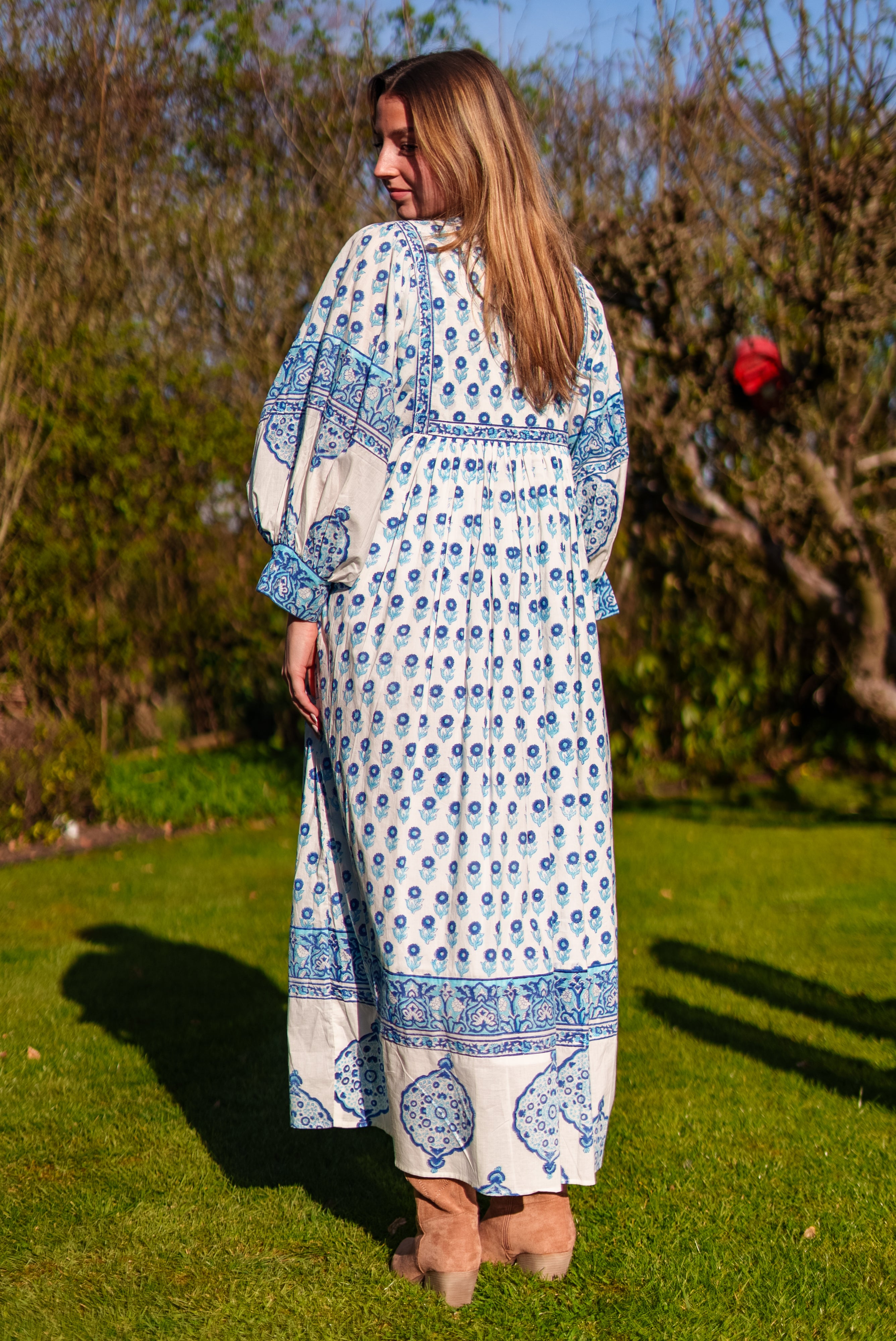 Amelia Floaty sleeve Folk Print maxi dress