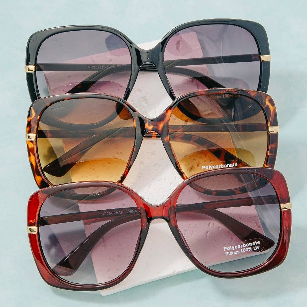 Oversized Square Gold Temple Accent Sunglasses: ASSORTED